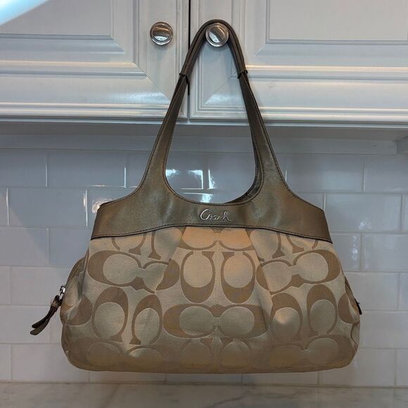 Coach Bag Purse Handbag Y2K Lexi Signature Sateen Soho Shoulder Bag Pocketbook - Picture 1 of 16